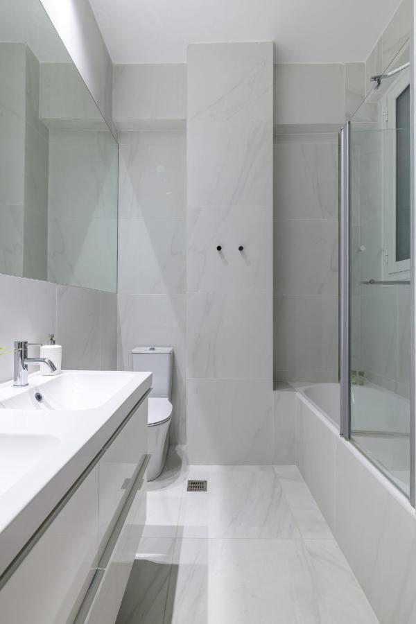 Aura Homes, Classic Apartment In Central Atenas Exterior foto